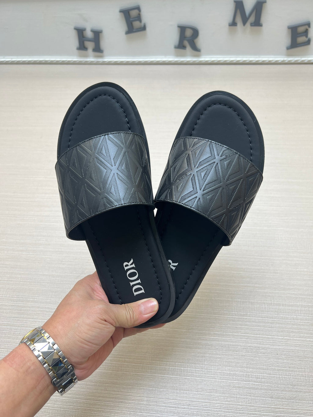 Z5ZD78 Popular slippers