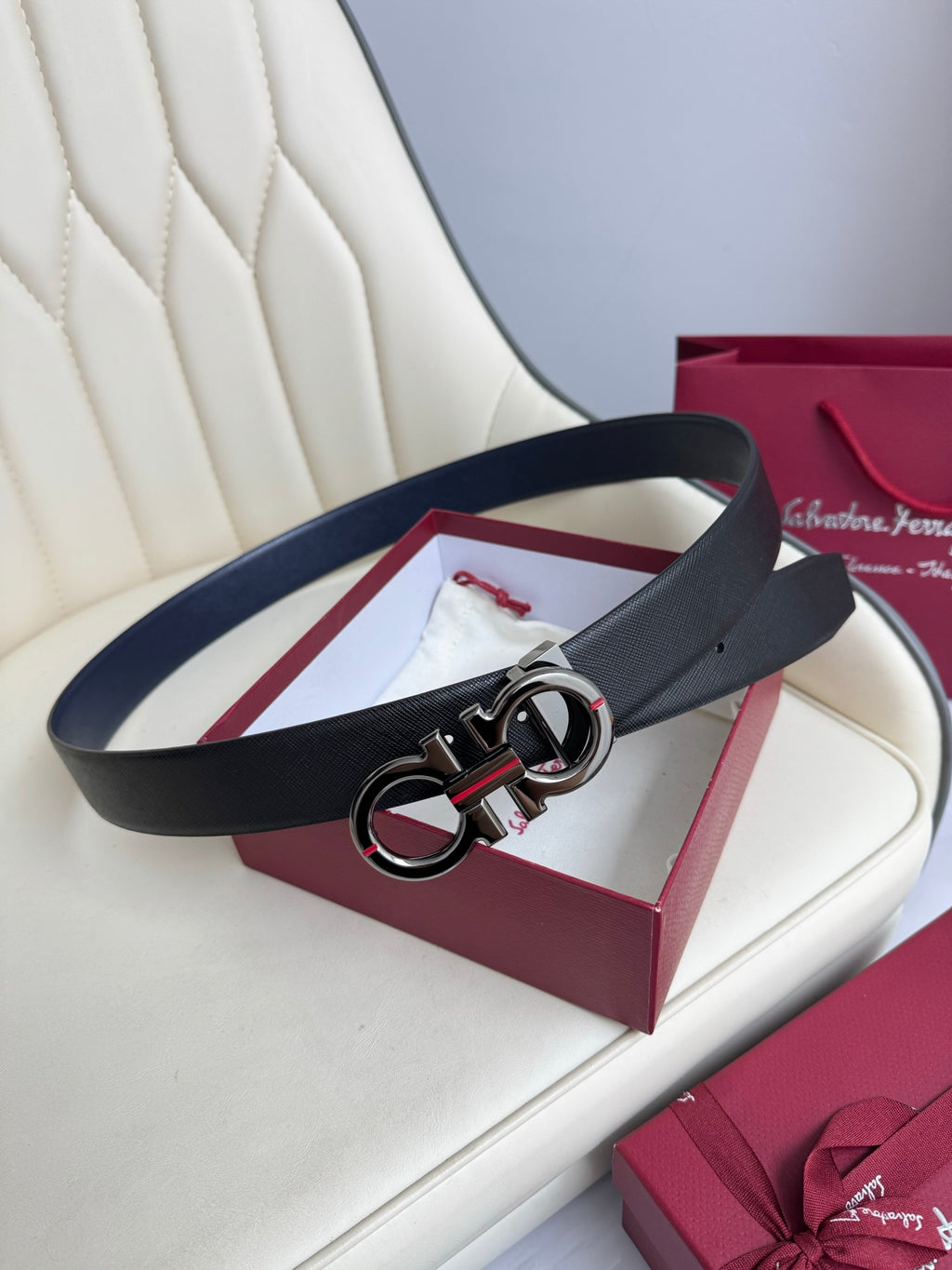 P1Q115A55 Popular High quality belt With full package
