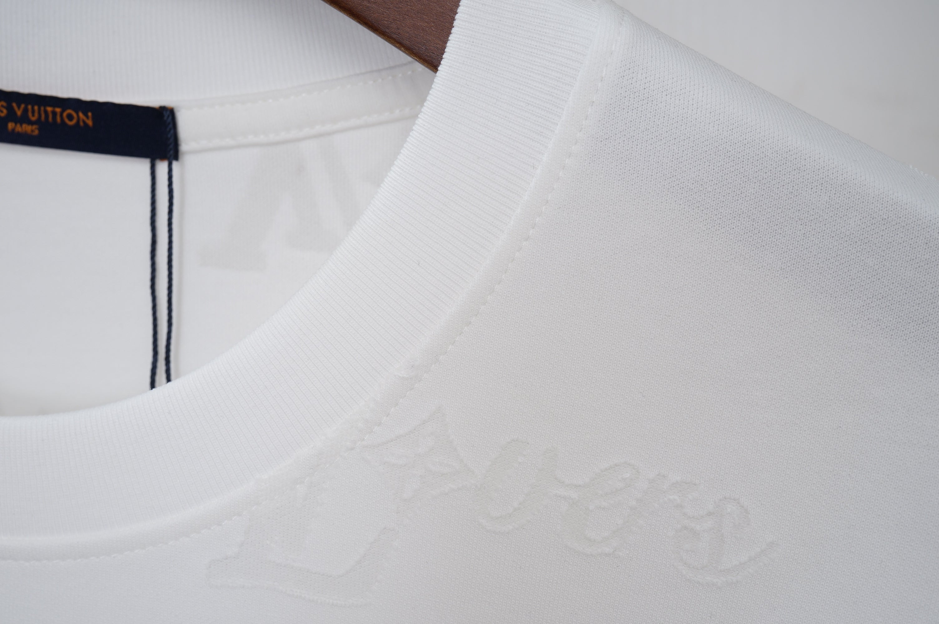U1R45E209 Popular T-shirt