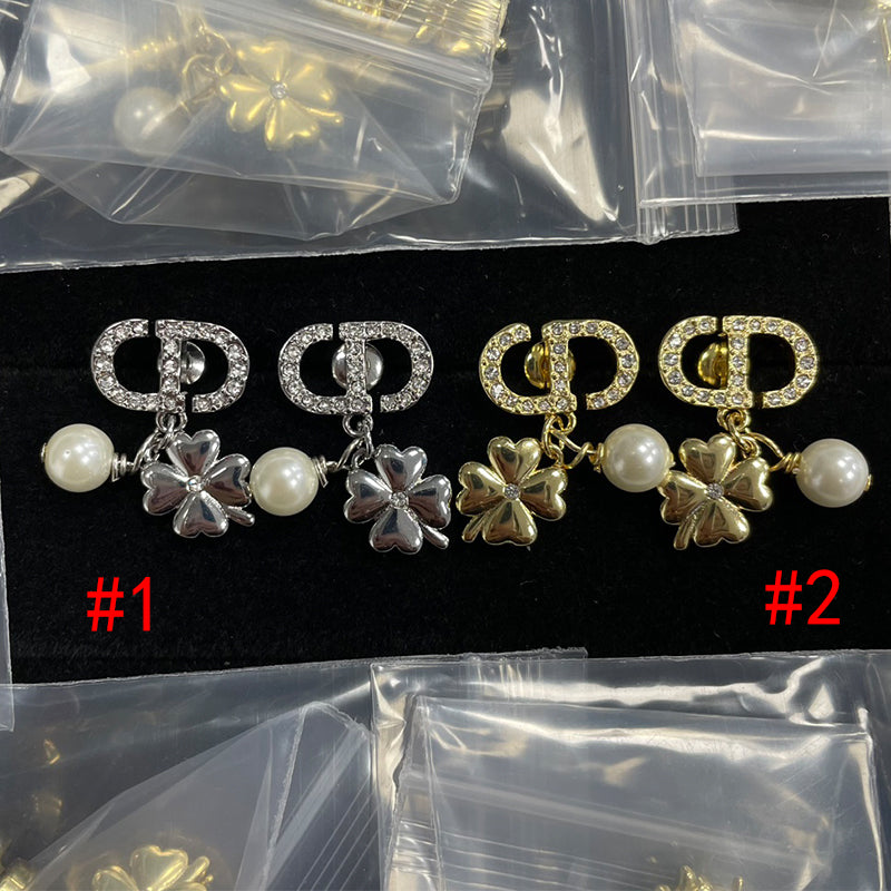 X1Z94D618E Popular  Earrings