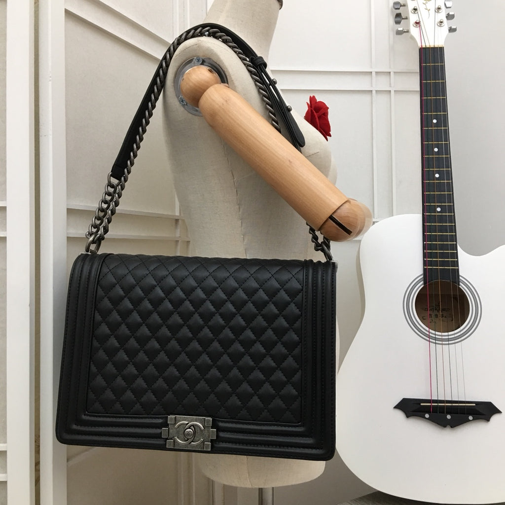 B5X121C60 Popular  leather bag 