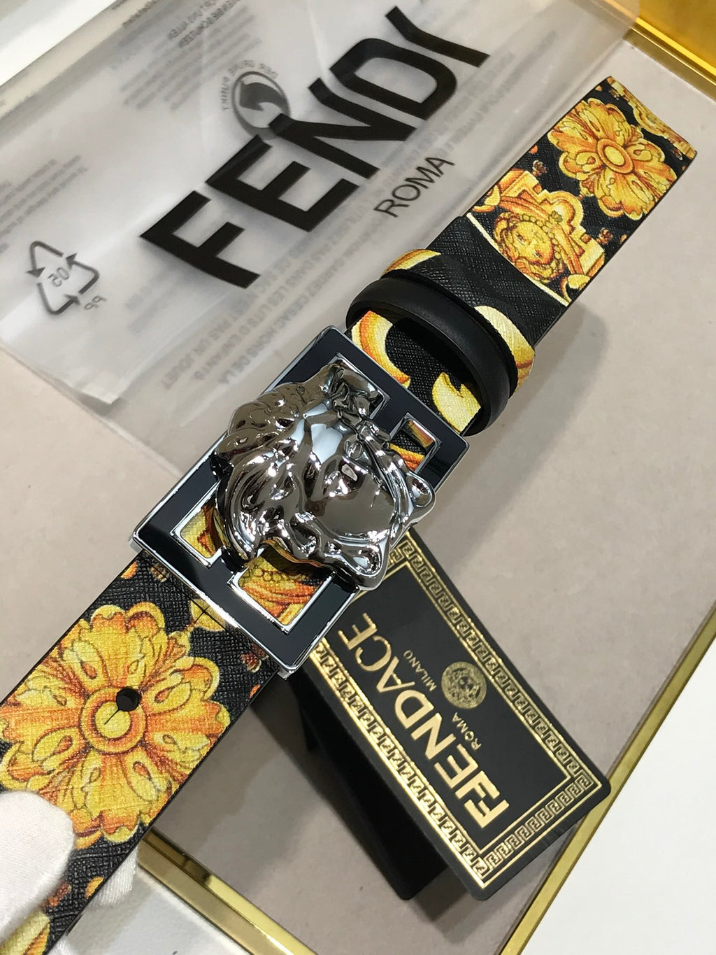 P1Q64V82 Popular High quality belt With full package