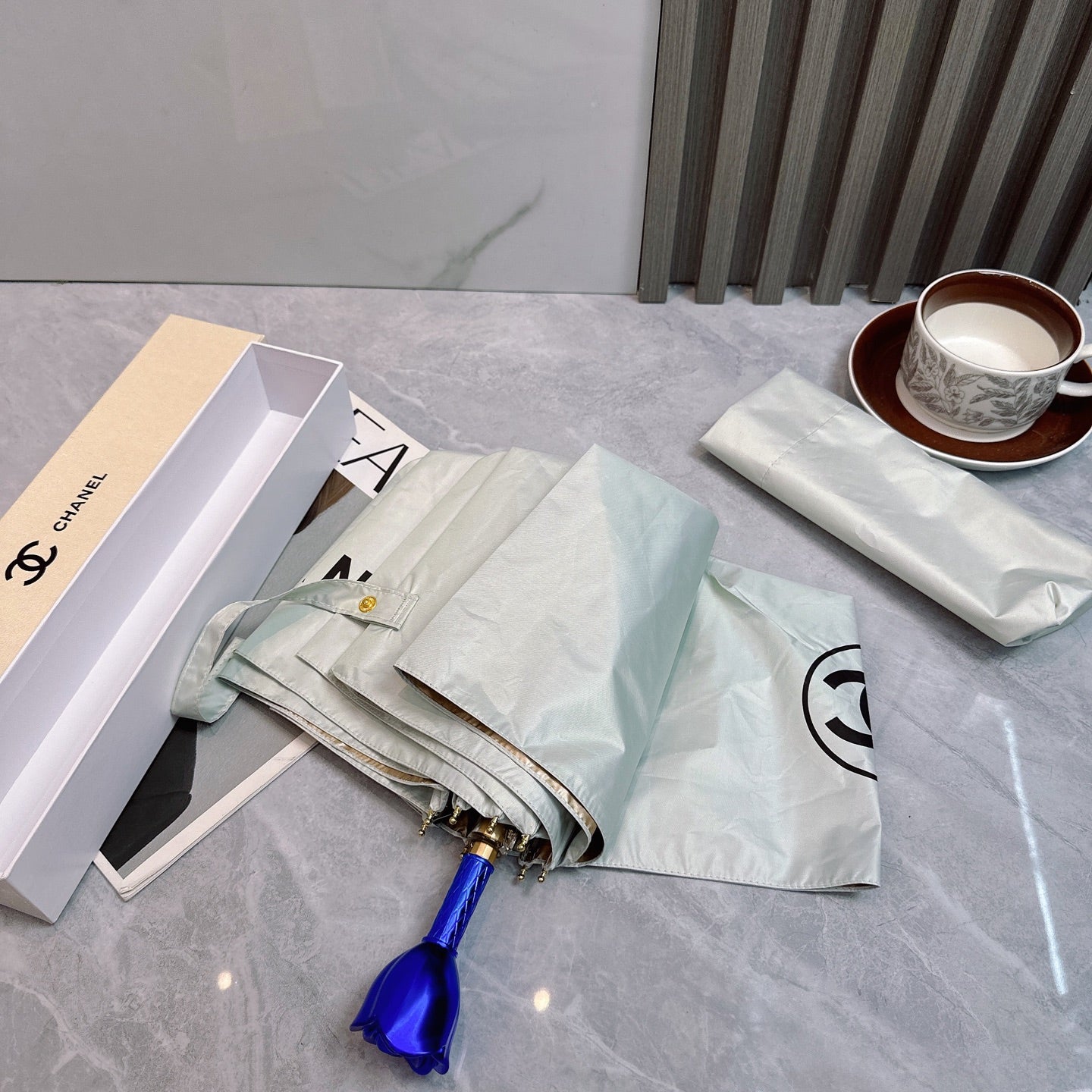 J1R85C114 Popular UV resistant umbrella