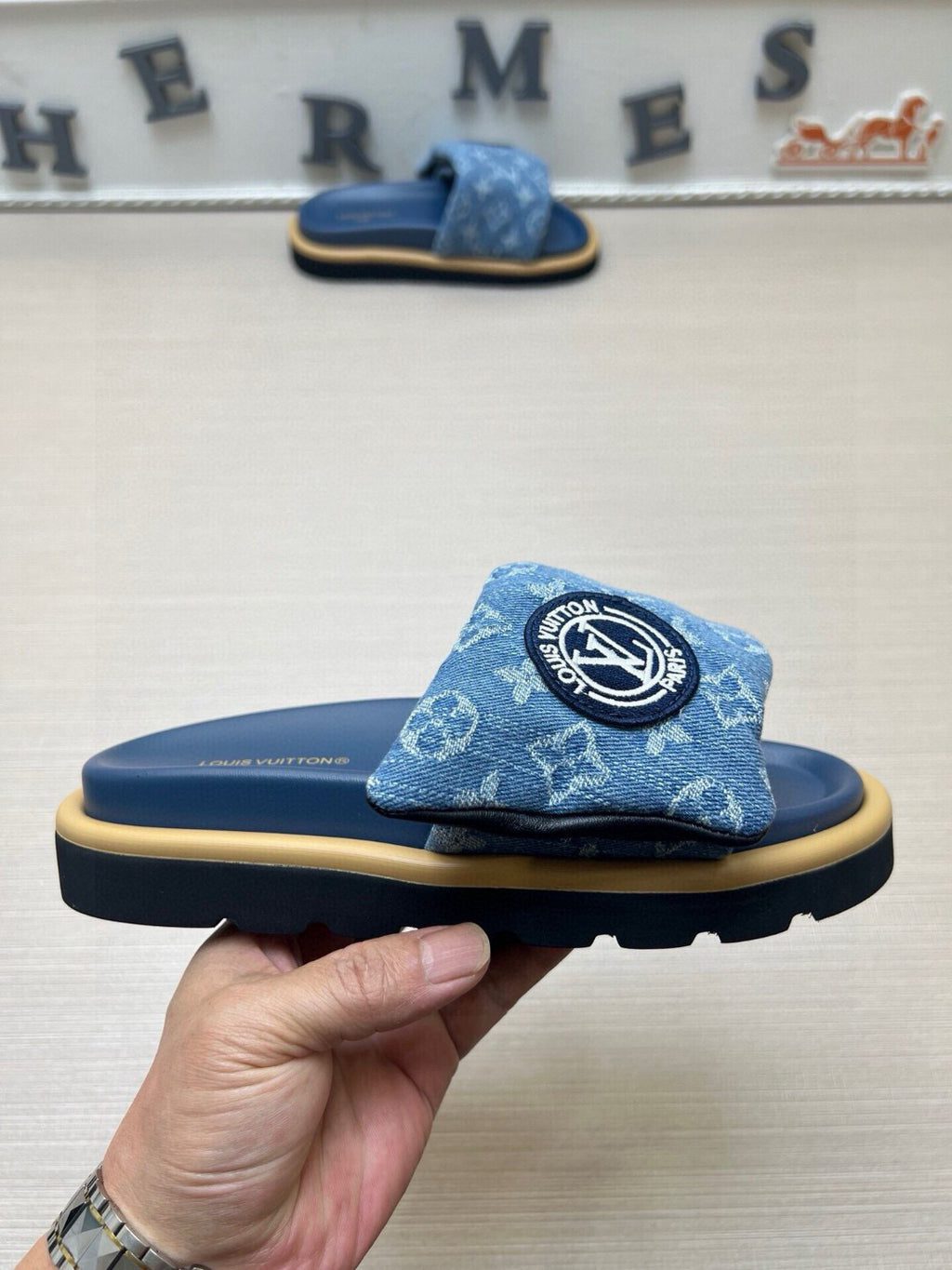 Z5QE7  Popular Slippers