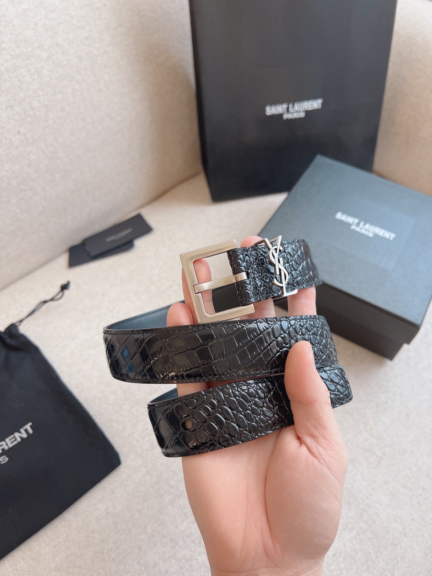 P1R55SL225 Popular  High quality belt With full package