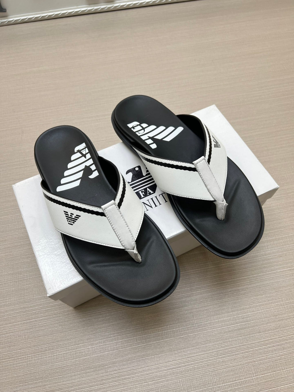 Z5ZA103 Popular slippers