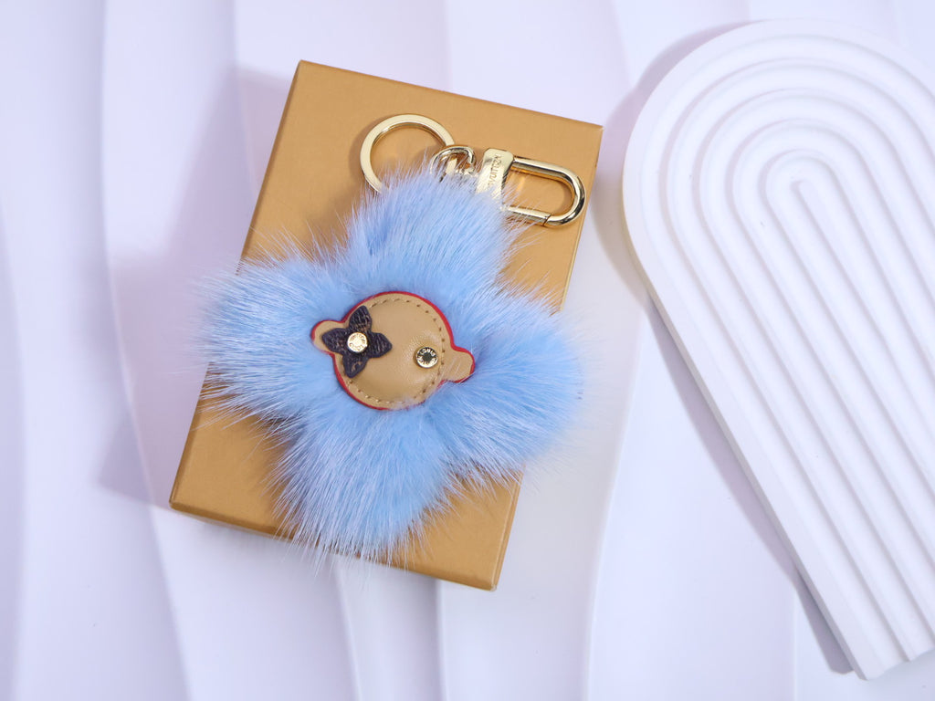 A1Q105E26 Popular bag 's charms accessories