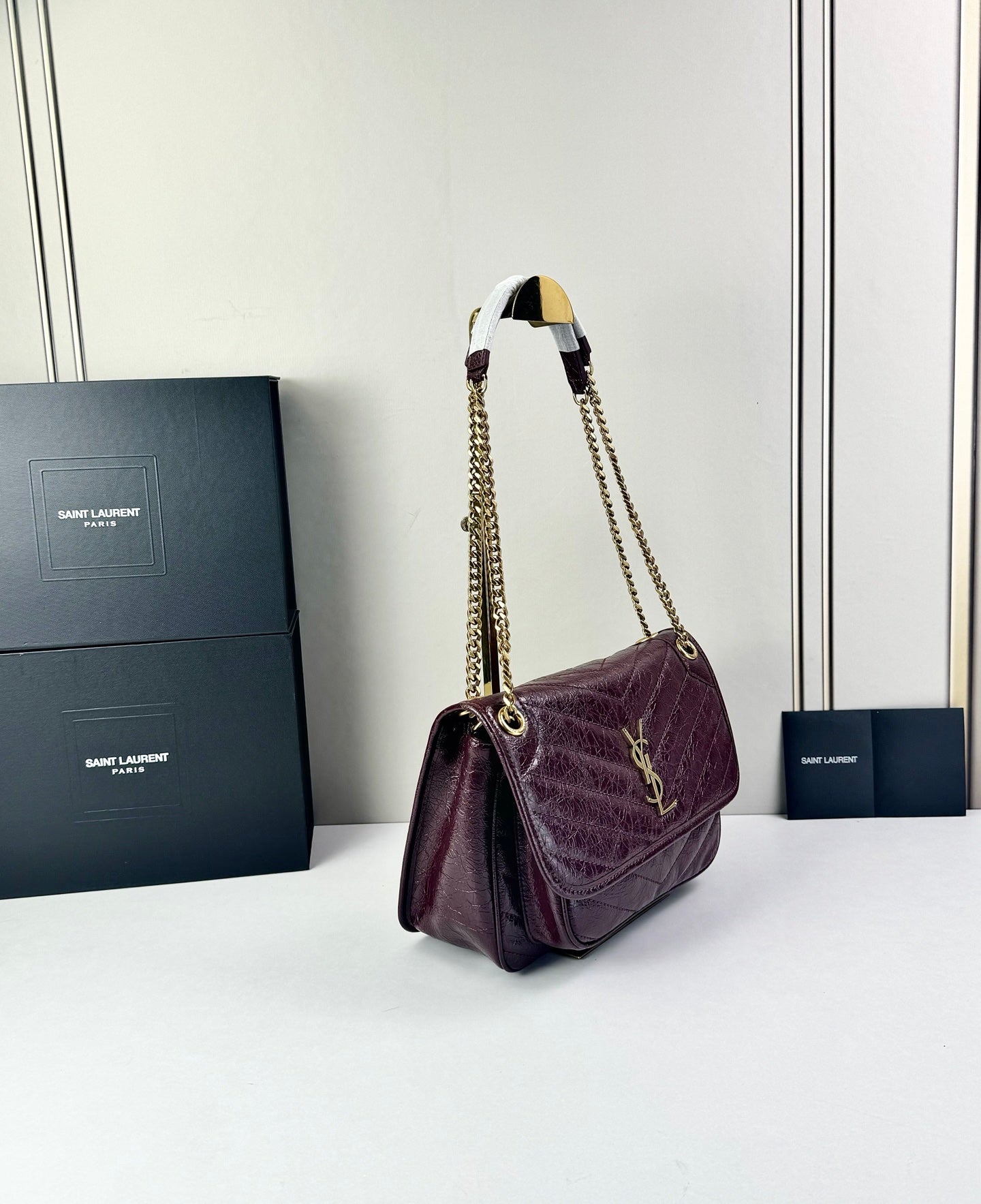 B1R76SL16 Popular leather bag