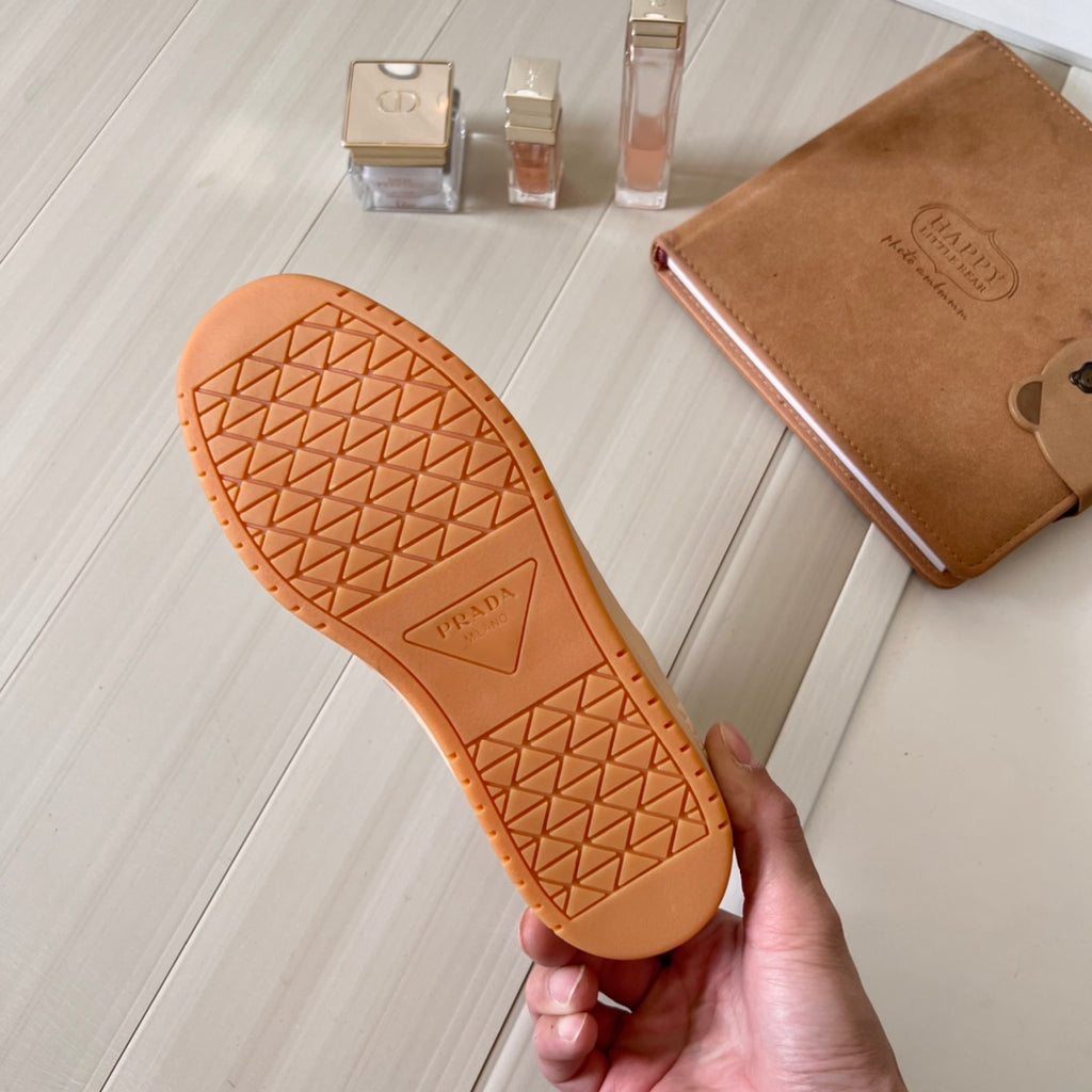 Z1P54D119 Popular shoes