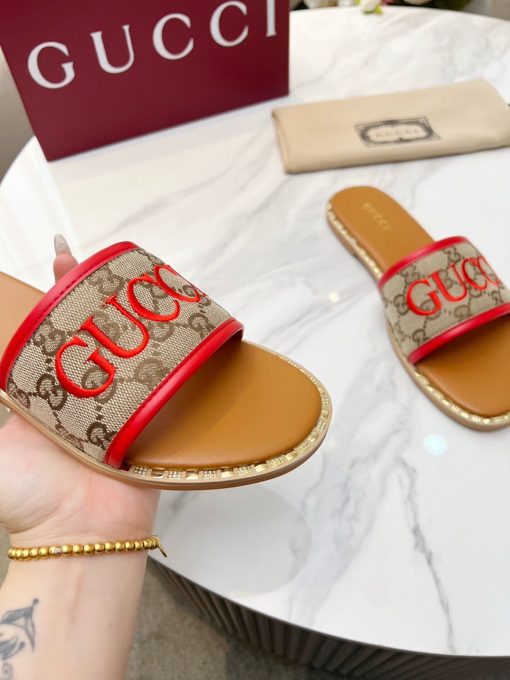 Z2Q55B29 Popular high-quality  Shoes