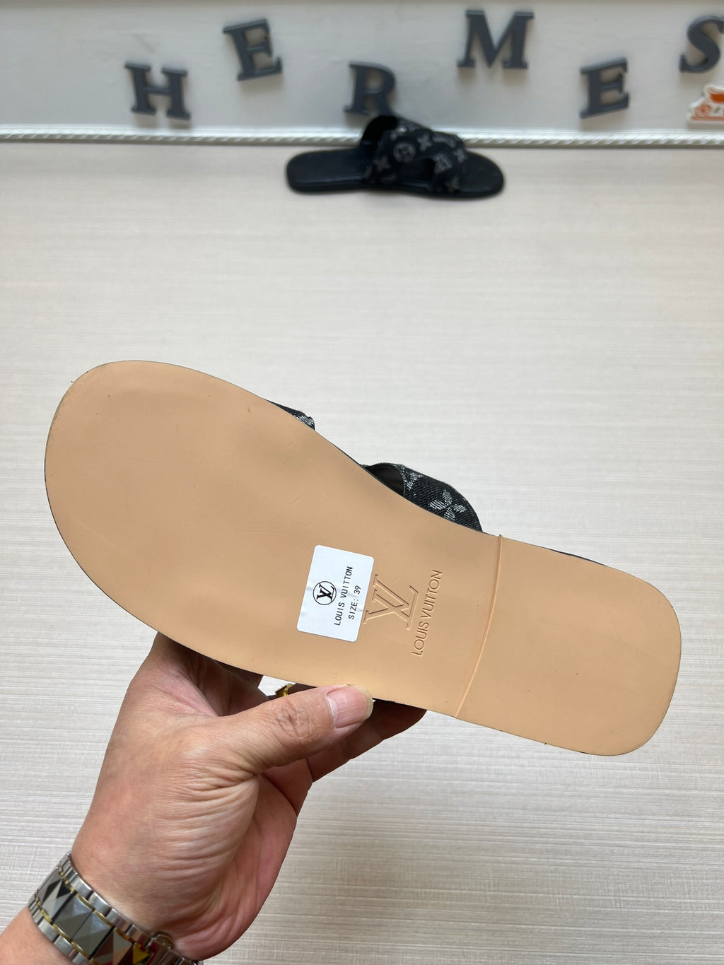 Z5ZE28 Popular slippers