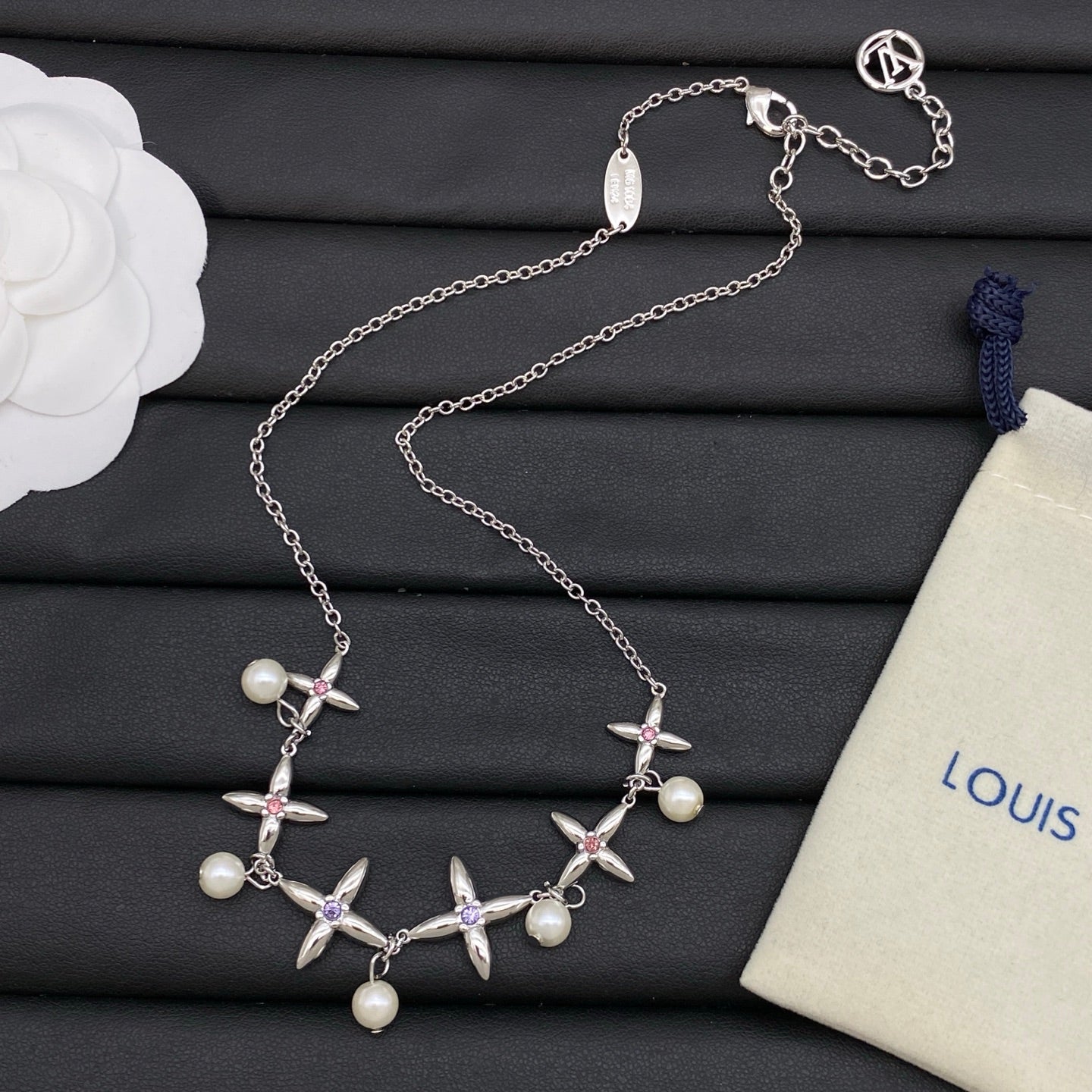 X1N36E11X Popular  Necklaces . Bracelet