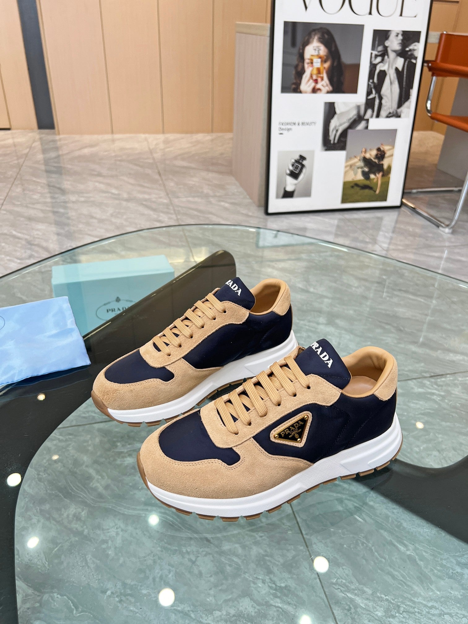 Z2LPD5  Popular high-quality shoes