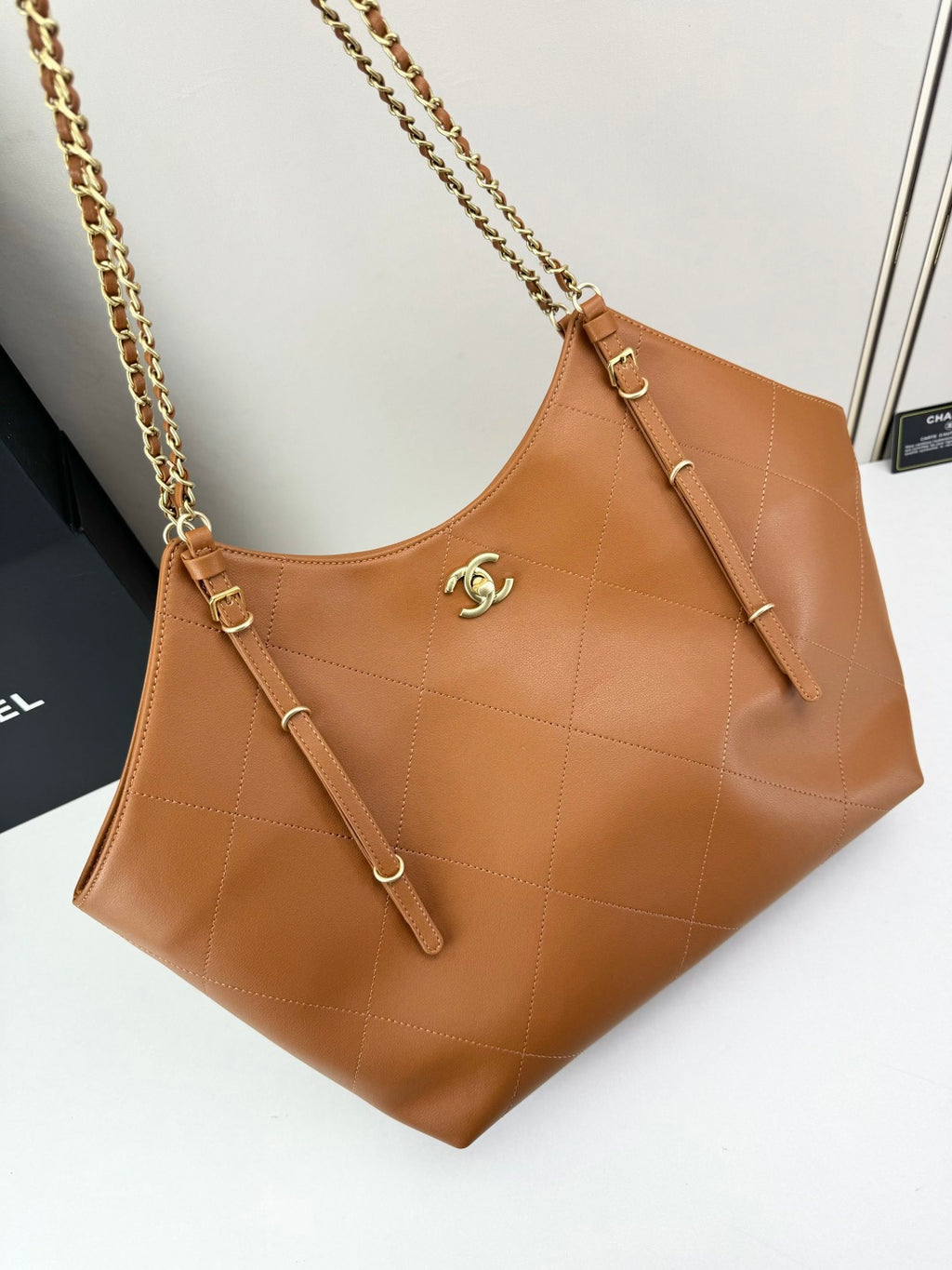 B1P46C11 Popular leather bag