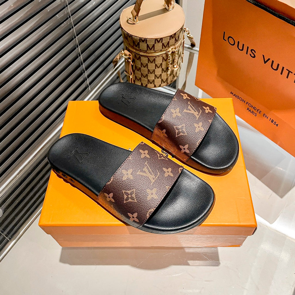 Z1Z54E195 Popular Slippers
