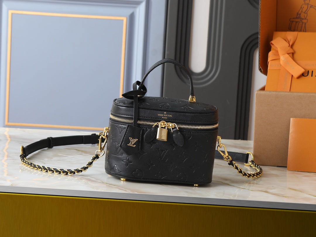 B1P76E2 Popular leather bag