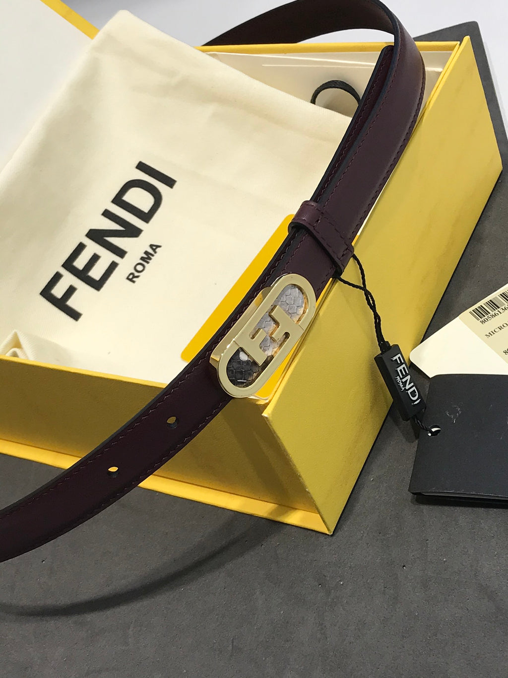 P1Q64F76 Popular  High quality belt With full package