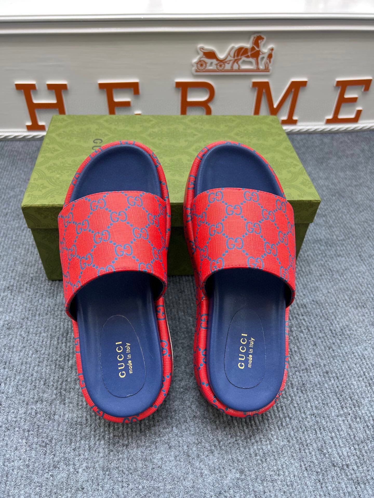 Z5ZB122 Popular slippers  Sole thickness 5.5cm