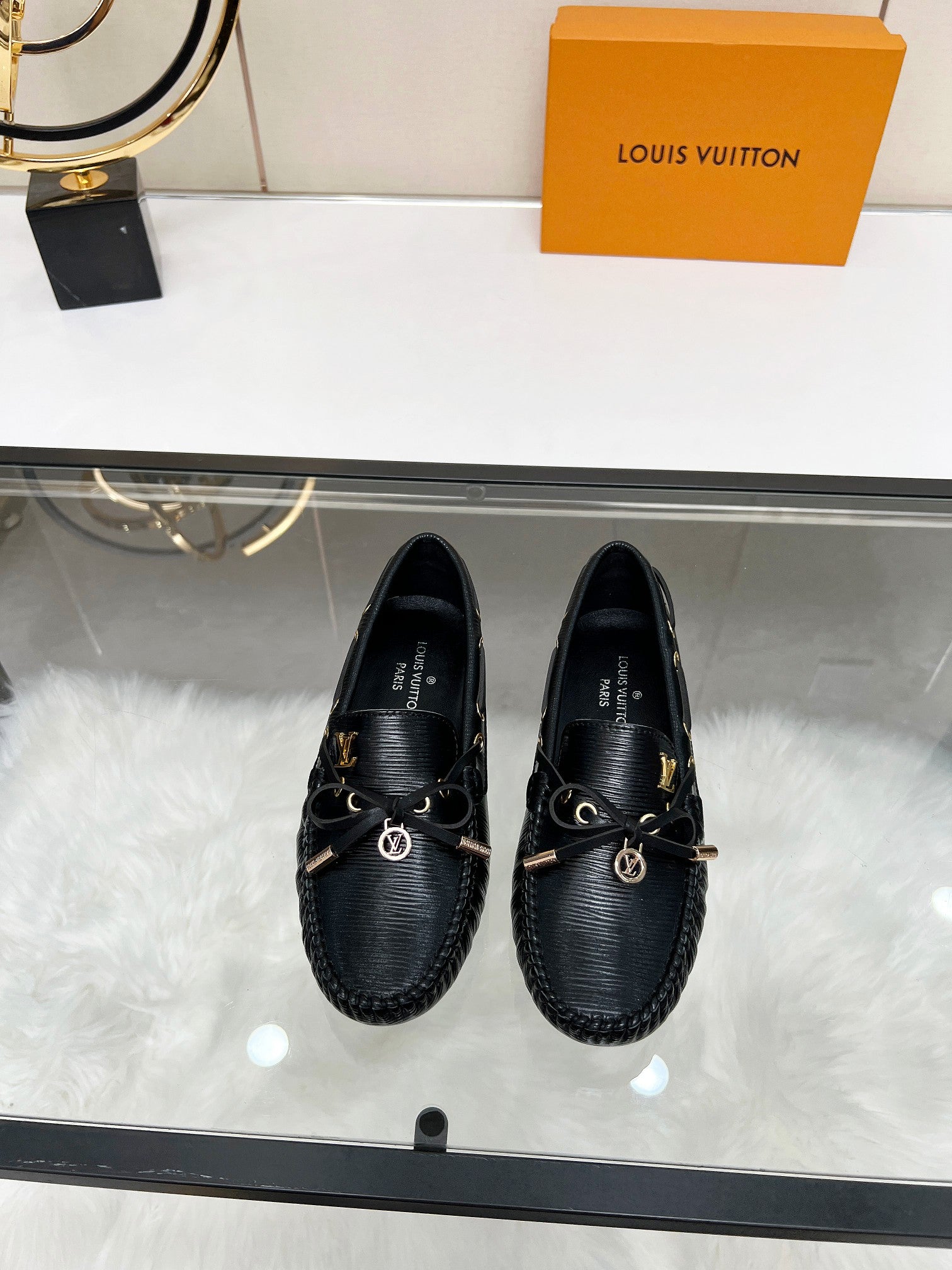 Z2Q95E16 Popular high-quality leather shoes