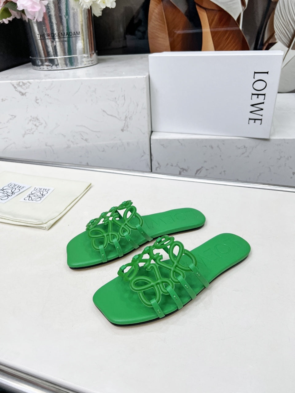 Z2X66A22 Popular high-quality leather Shoes