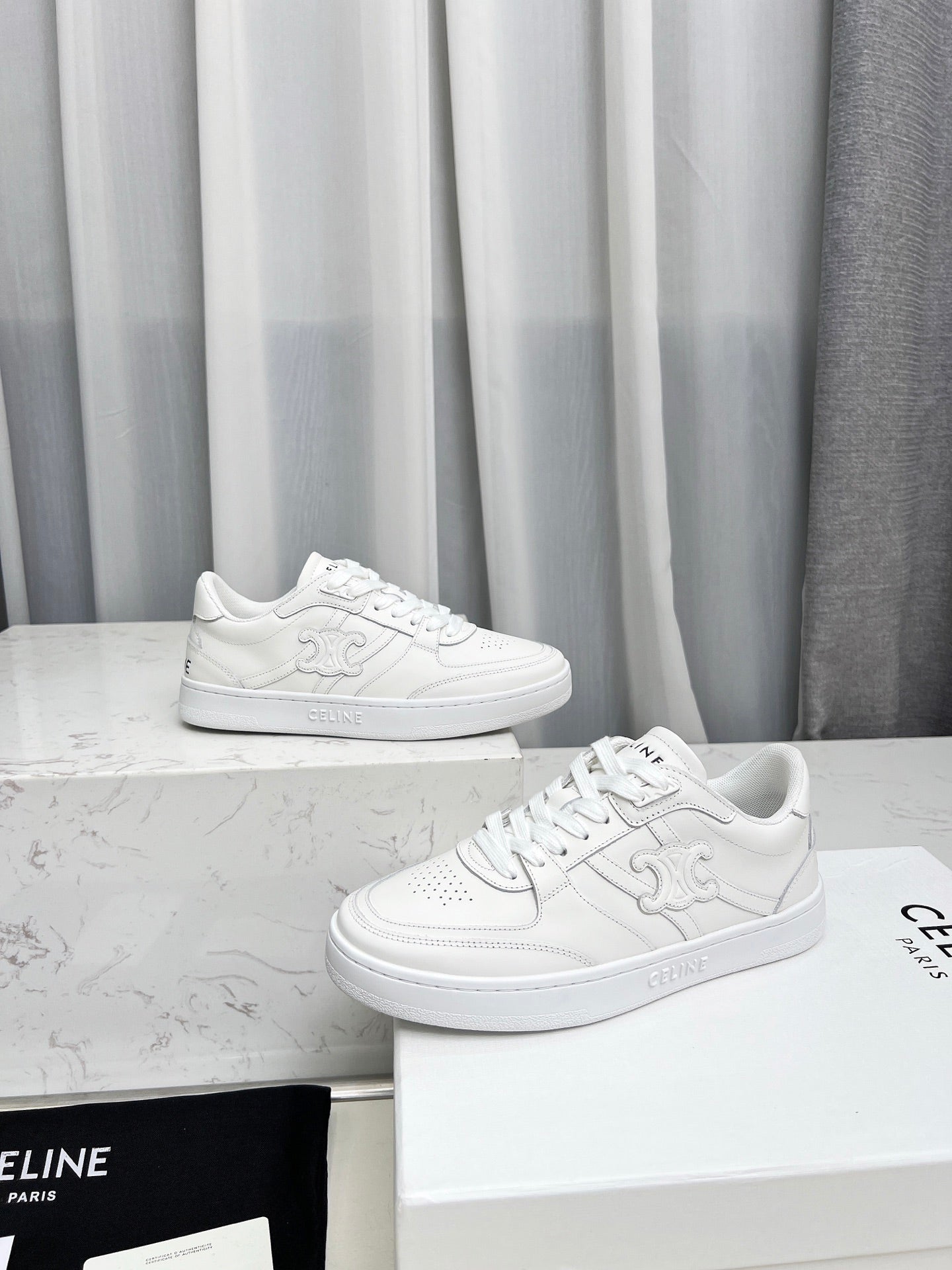 Z2Q105N272 Popular high-quality Shoes