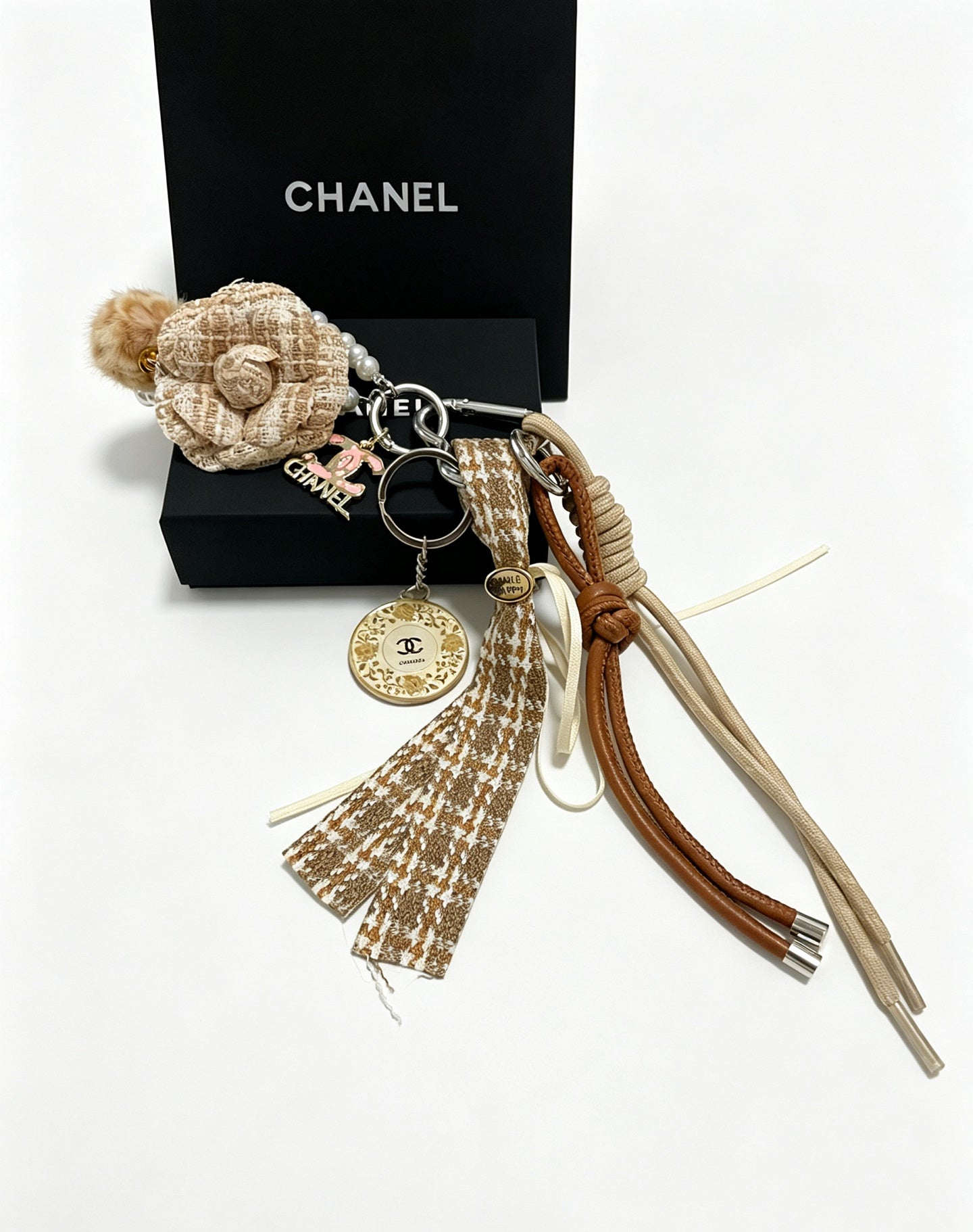 A1R76C107 Popular bag 's charms accessories