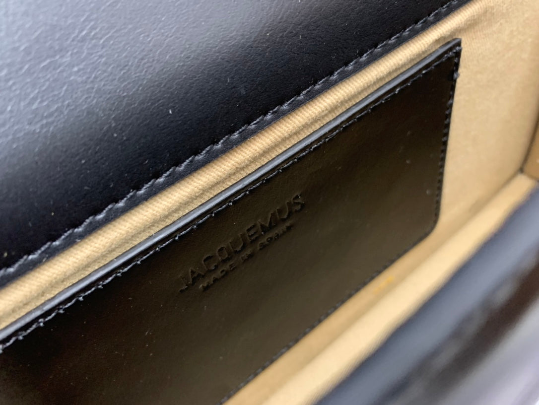 B1P46A159 Popular leather bags(28x13.5x6cm)