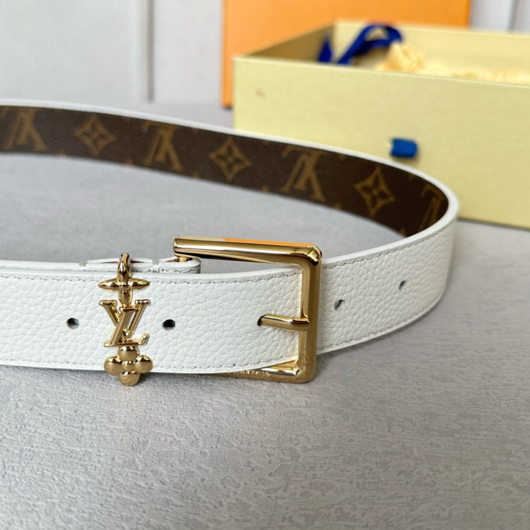 P1Q64E2 Popular  High quality belt With full package