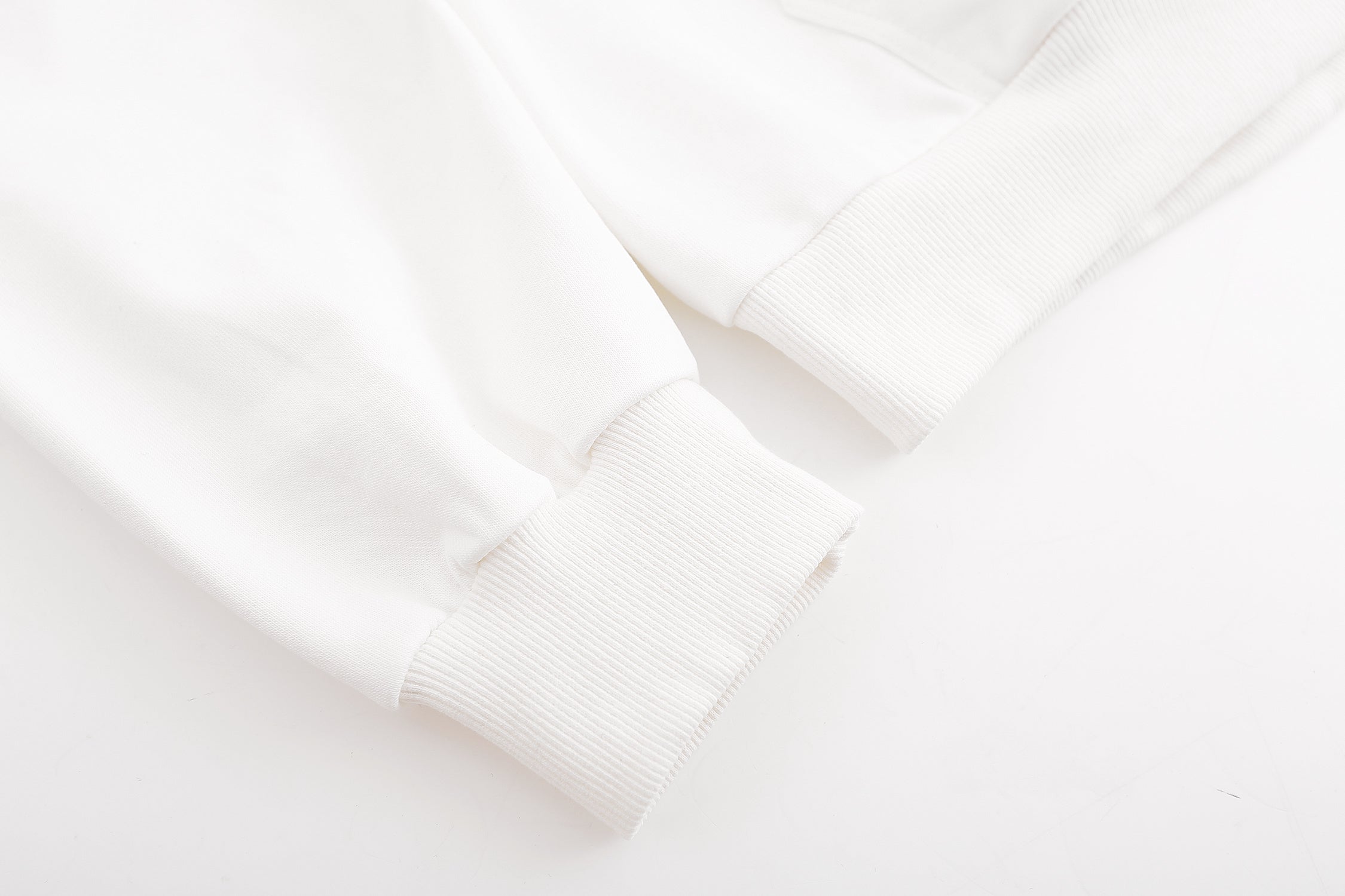 U1Z85J143 Popular Sweaters