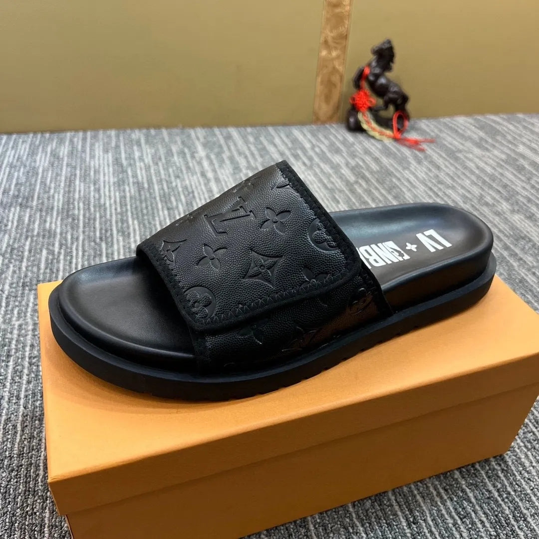 Z5YE47 Popular Slippers