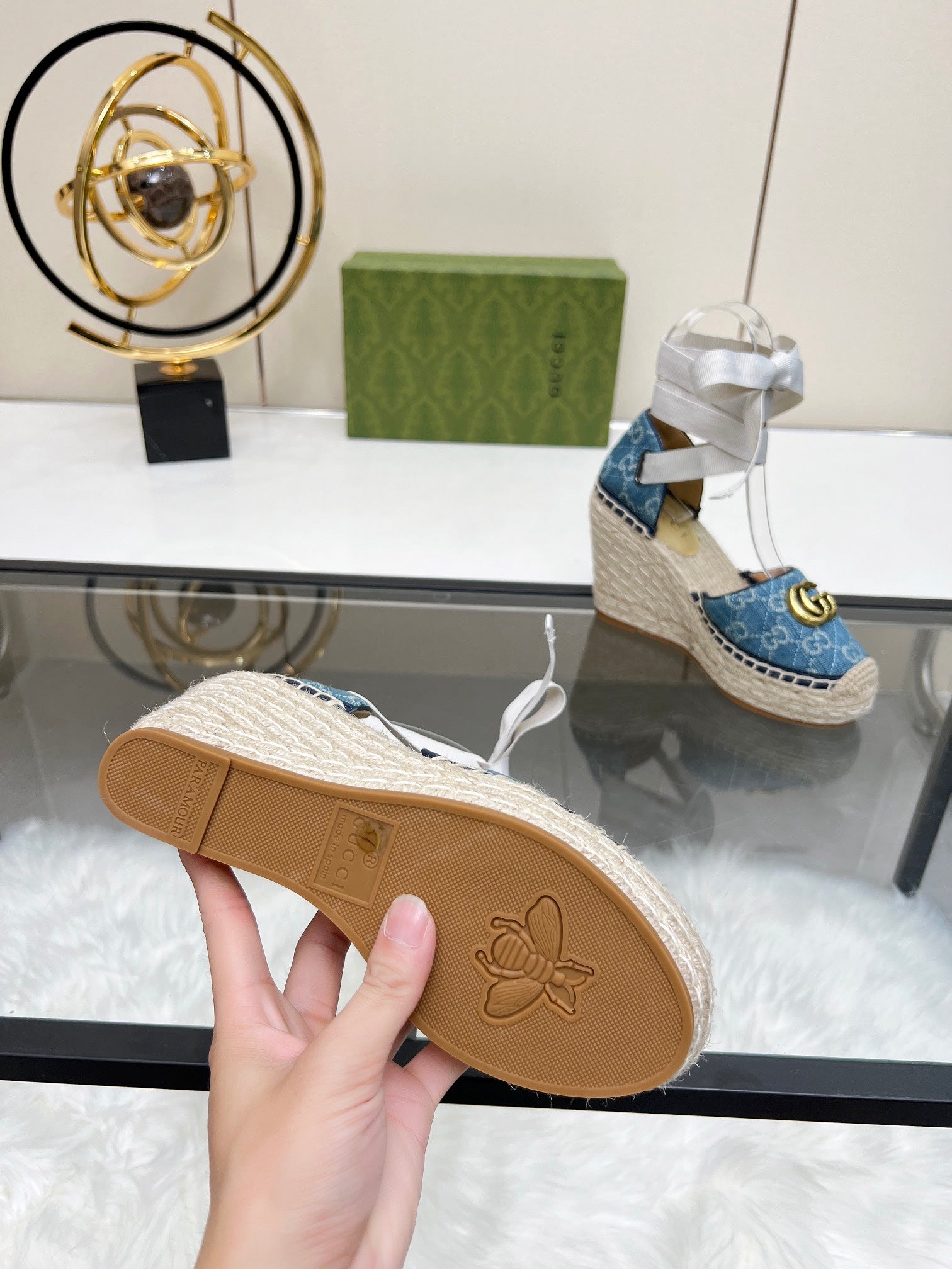 Z2X66B29  Popular High heels