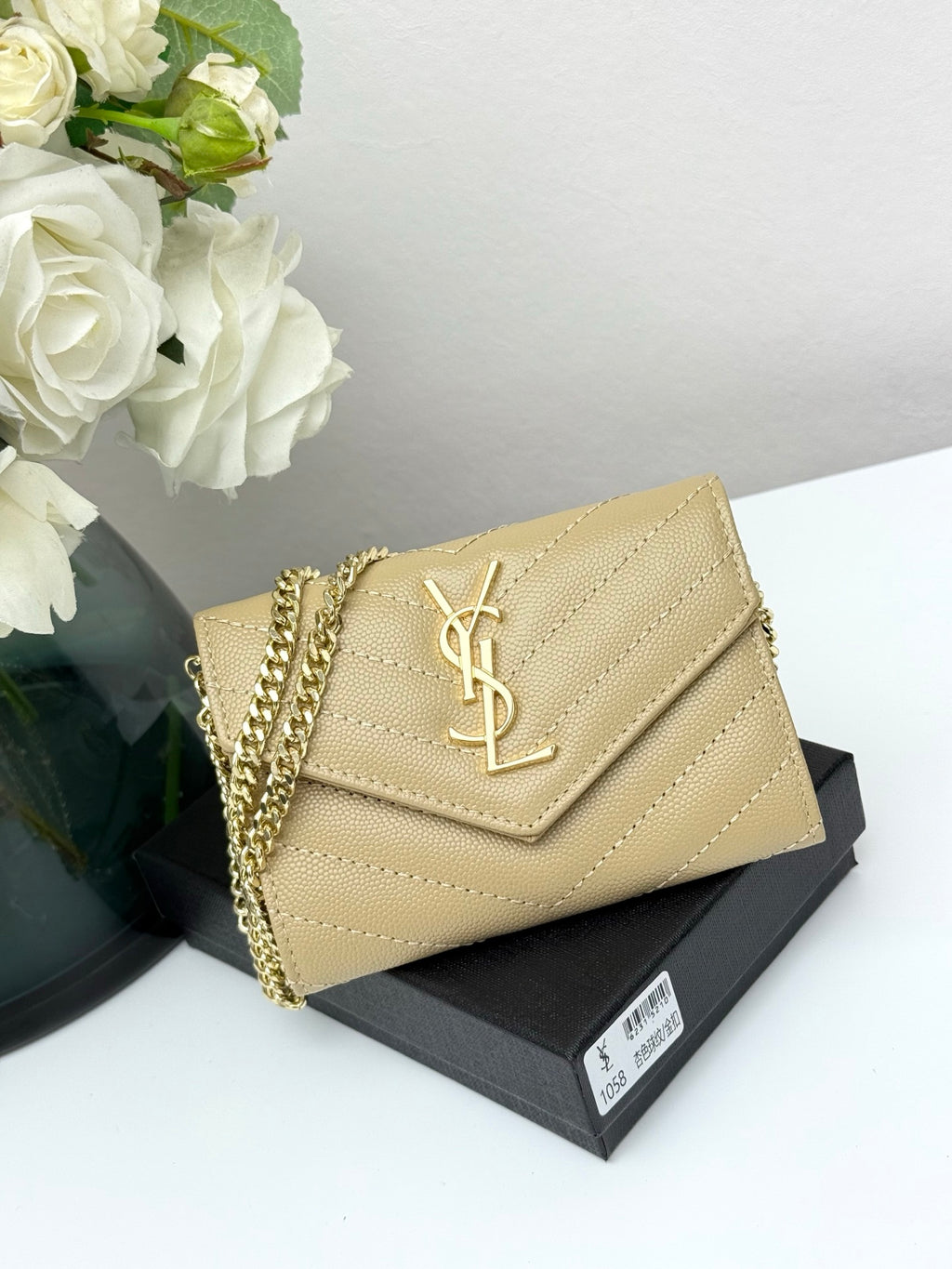 B1P36SL14 Popular card holder