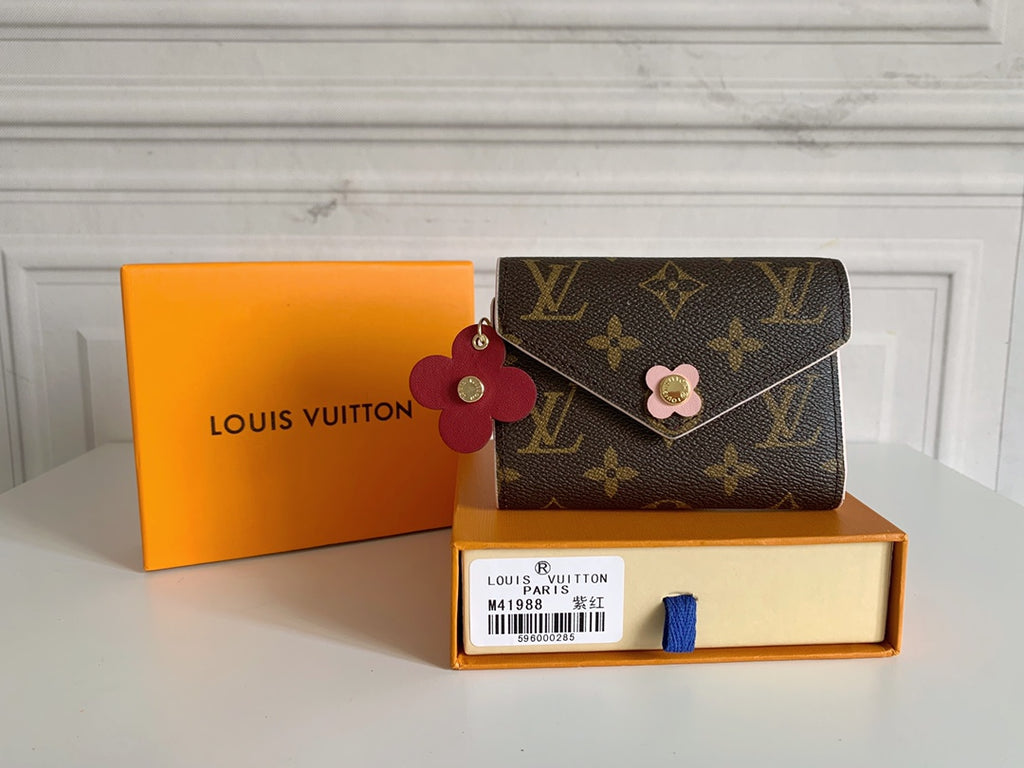 B1P46E54 Popular leather  Wallets