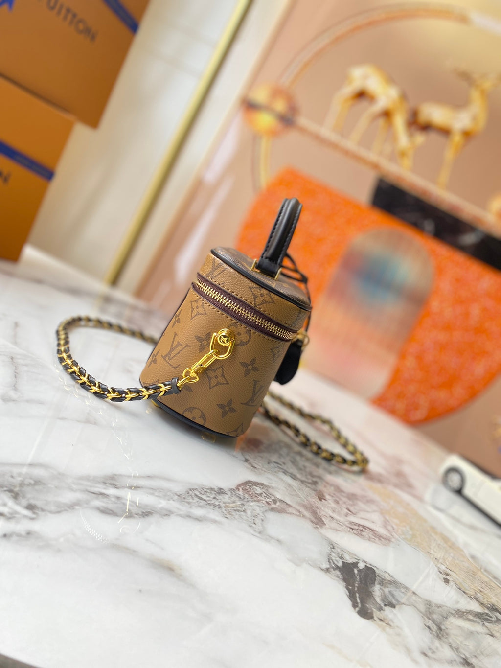 B12X43E121 Popular   leather bag 