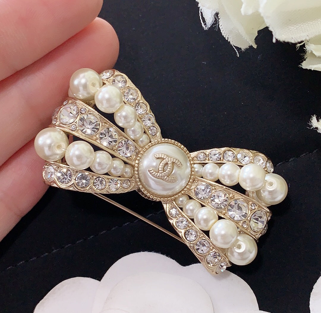 X1Z34C228X  Popular Brooch