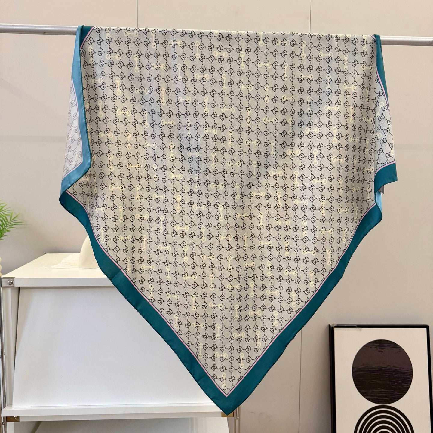 W1Z35B214  Popular Silk Scarve