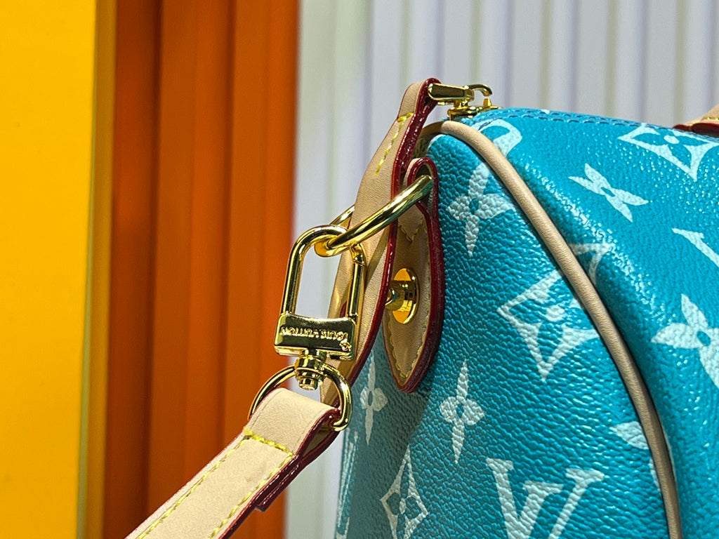 B1X55E16 Popular  leather bag
