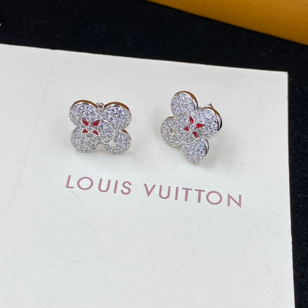 X1Z94E705E Popular Earrings