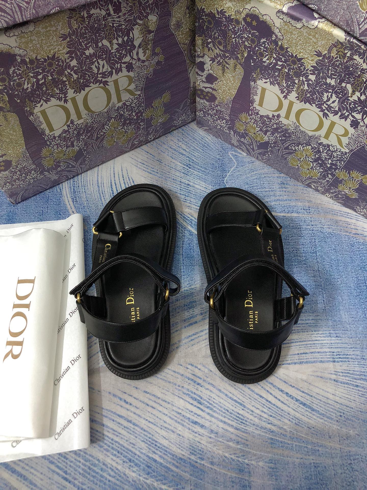 Z1ZD8 Popular sandals