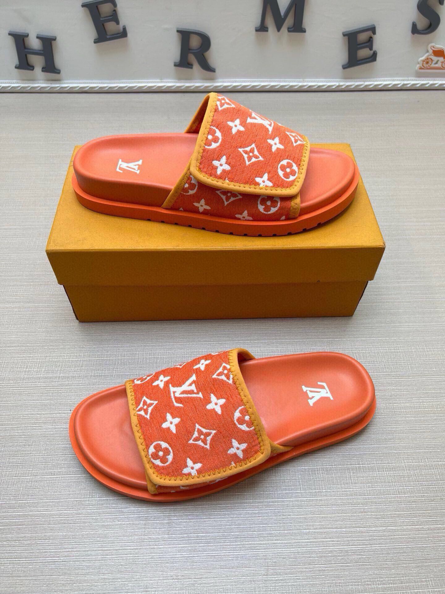 Z5LE209 Popular Slippers