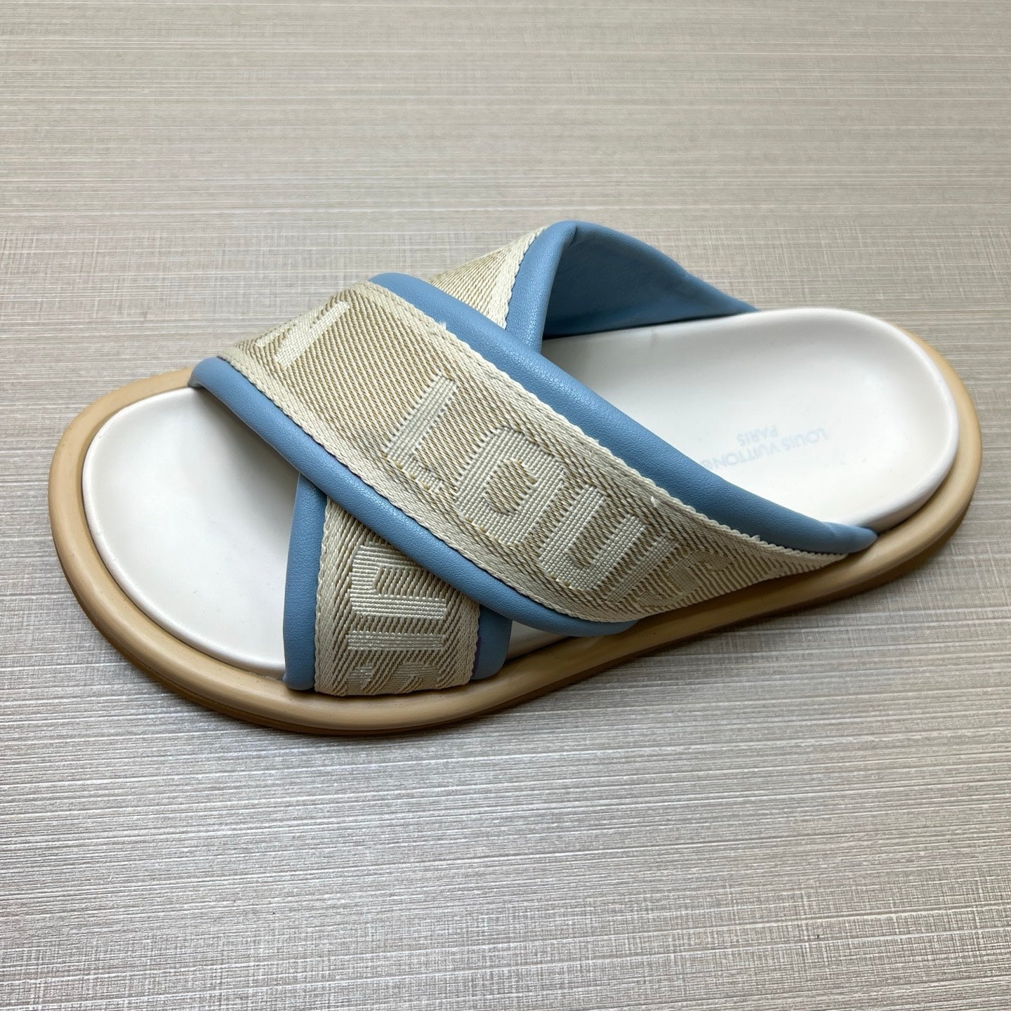 Z5Z35E271 Popular Slippers