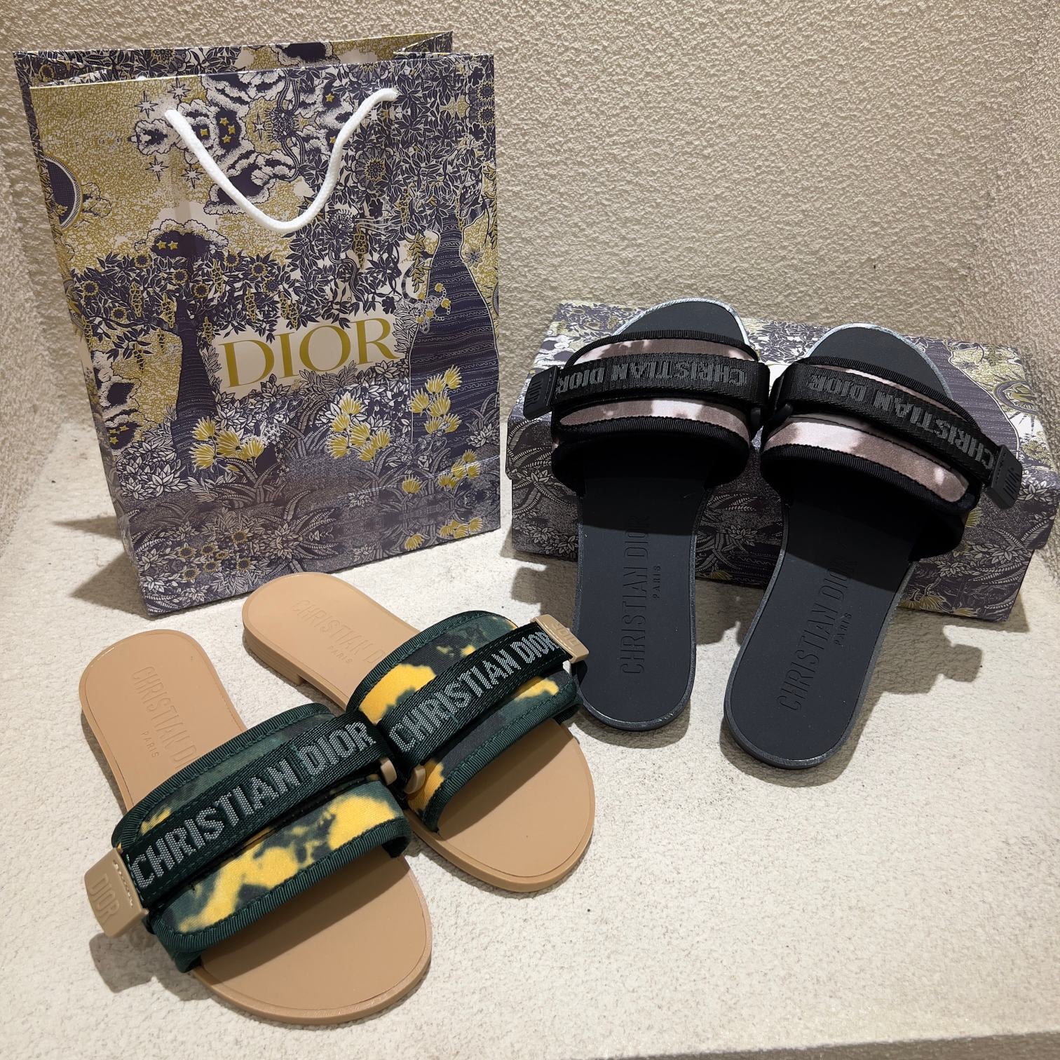 Z1ZD18 Popular slippers