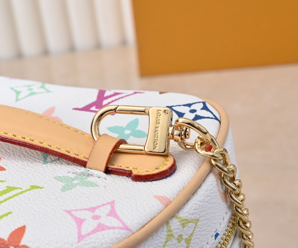 B1X45E11 Popular leather bag