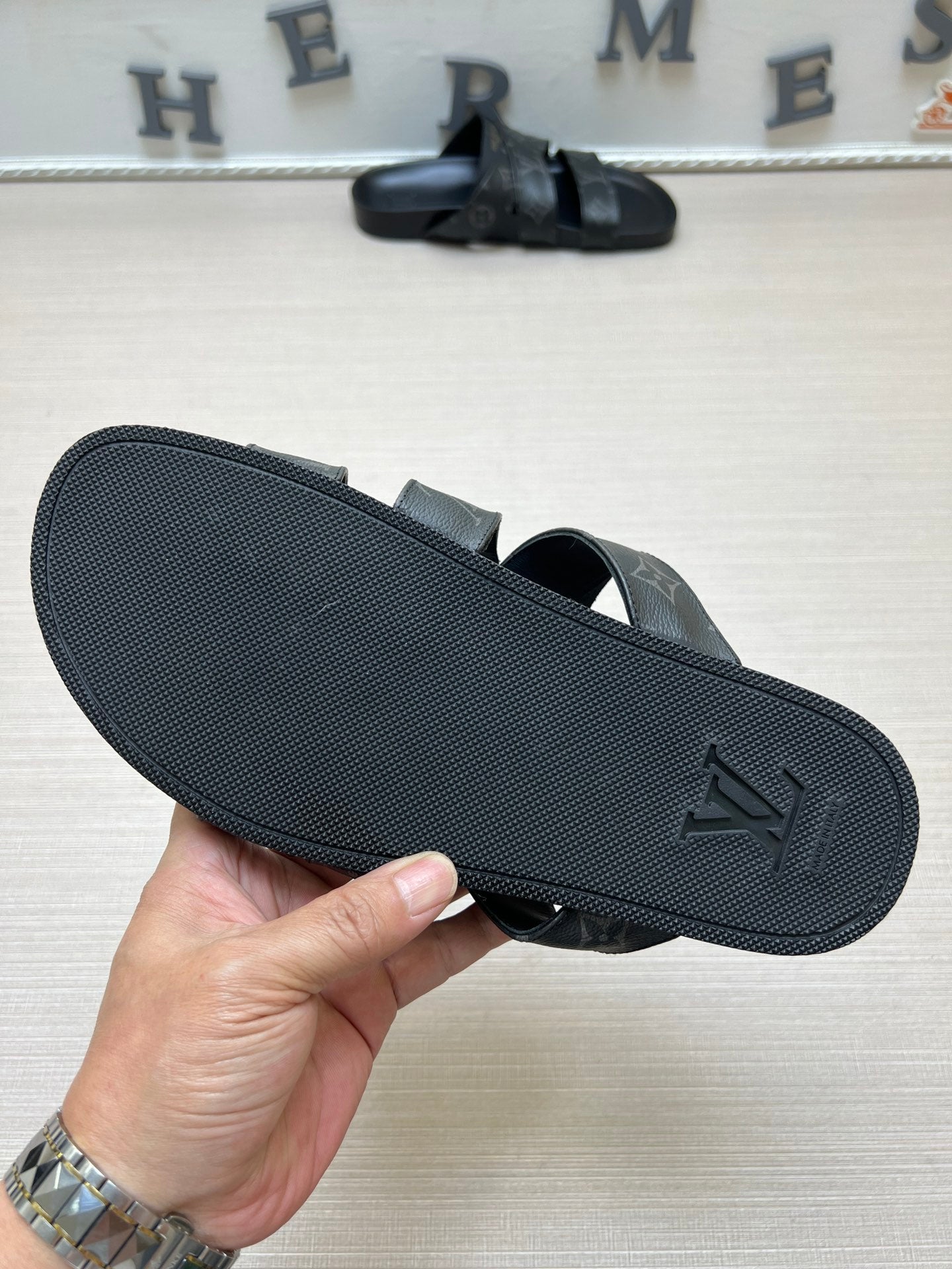 Z5ZE89 Popular slippers