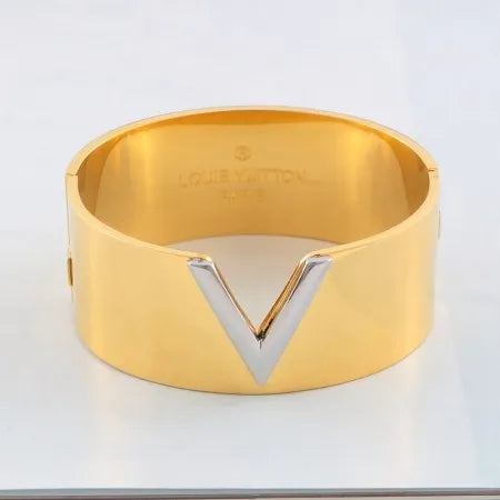 X2B60E111K  Popular Bracelets