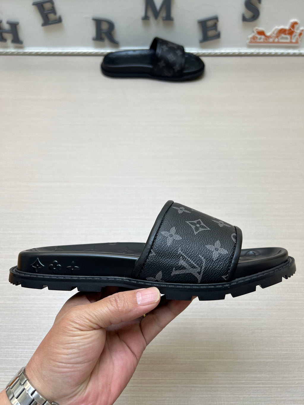 Z5Z35E304 Popular Slippers