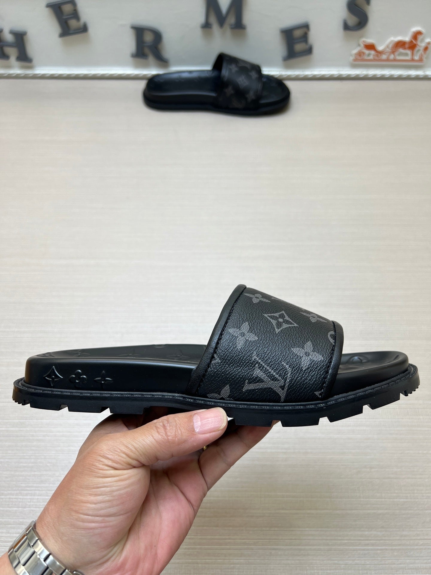 Z5Z35E304 Popular Slippers