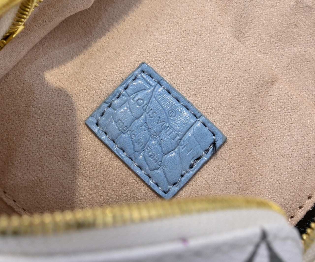 B1N55E74 Popular   leather bag