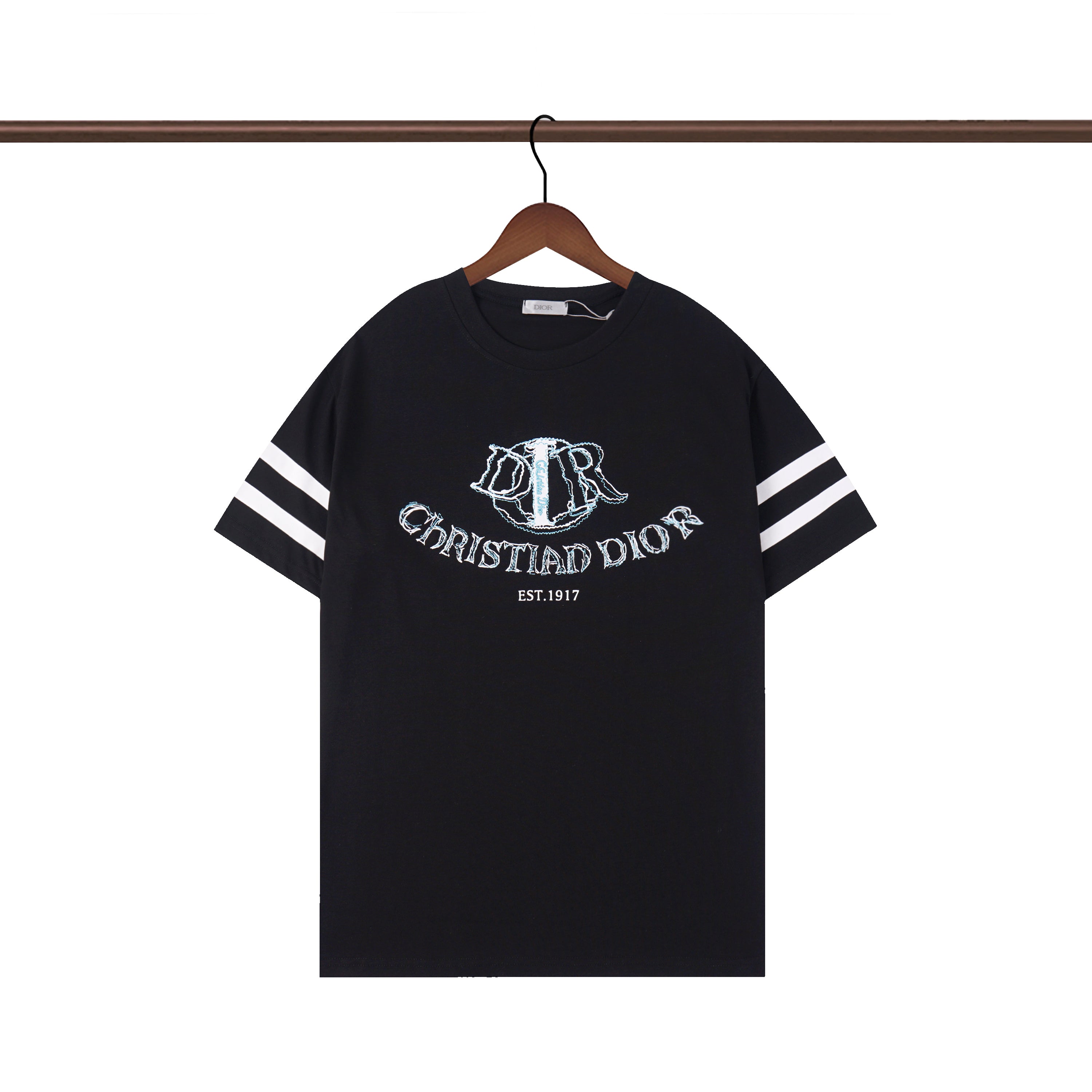 U1Z75D11 Popular T-shirts