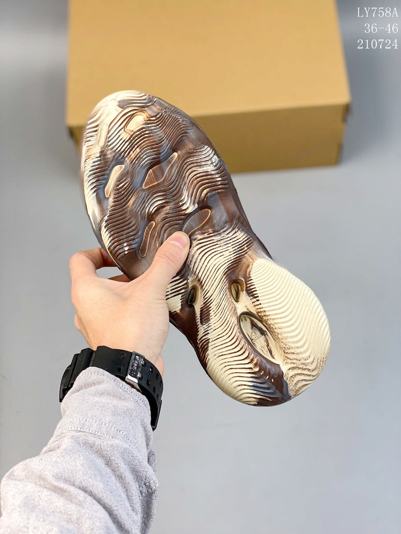 Z4A87  Popular shoes